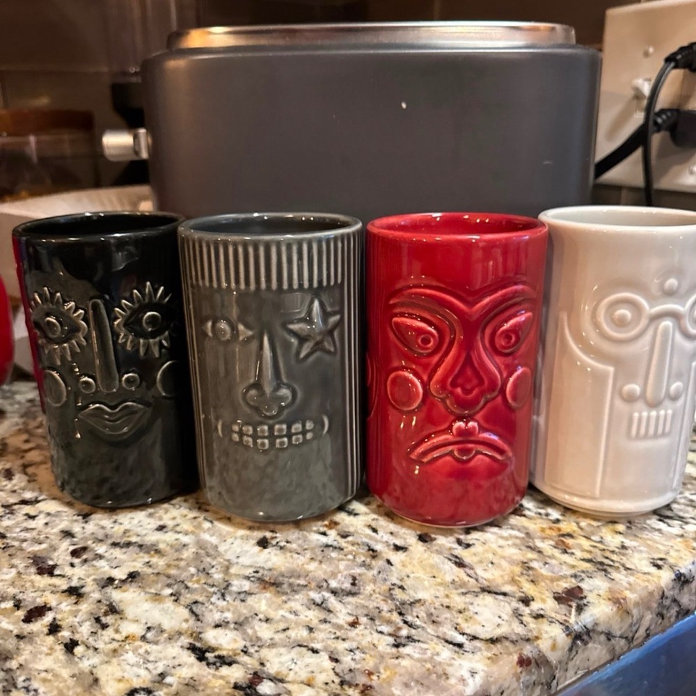 IKEA Tiki Set 4 mugs by Maria Vinka Frekvens collection year 2020 - Mug vintage